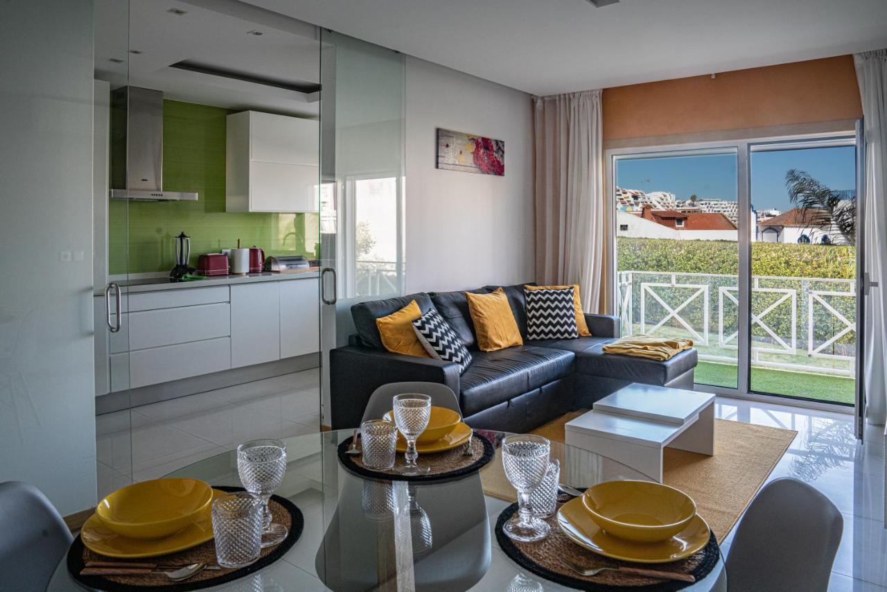 Garden Hill Apartment อัลบูเฟรา ภายนอก รูปภาพ