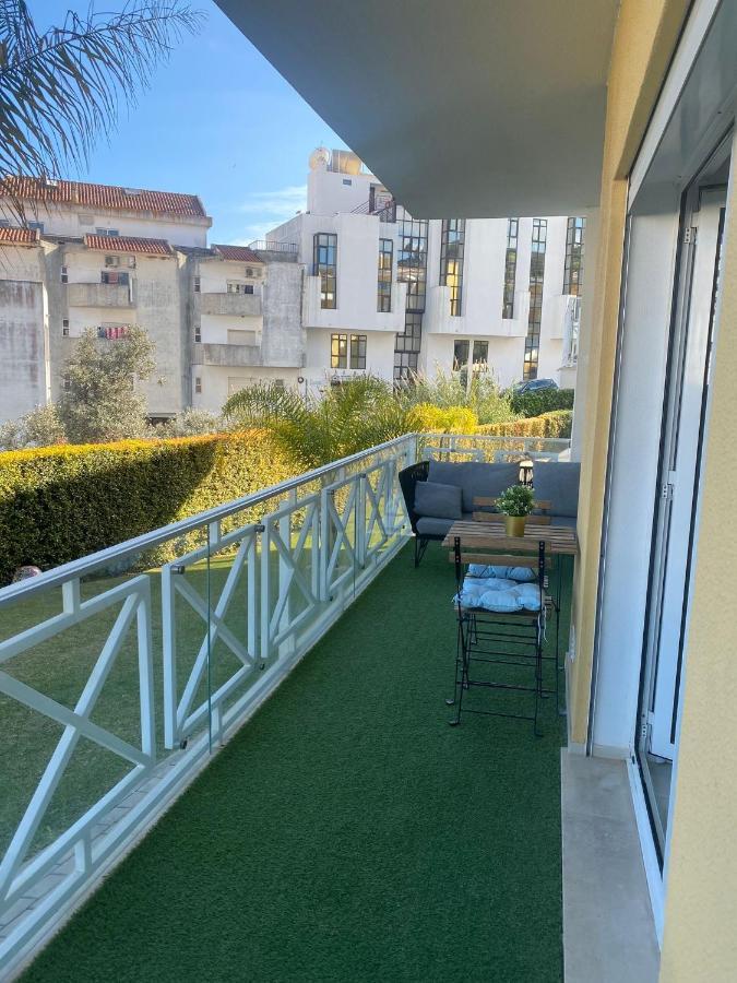 Garden Hill Apartment อัลบูเฟรา ภายนอก รูปภาพ