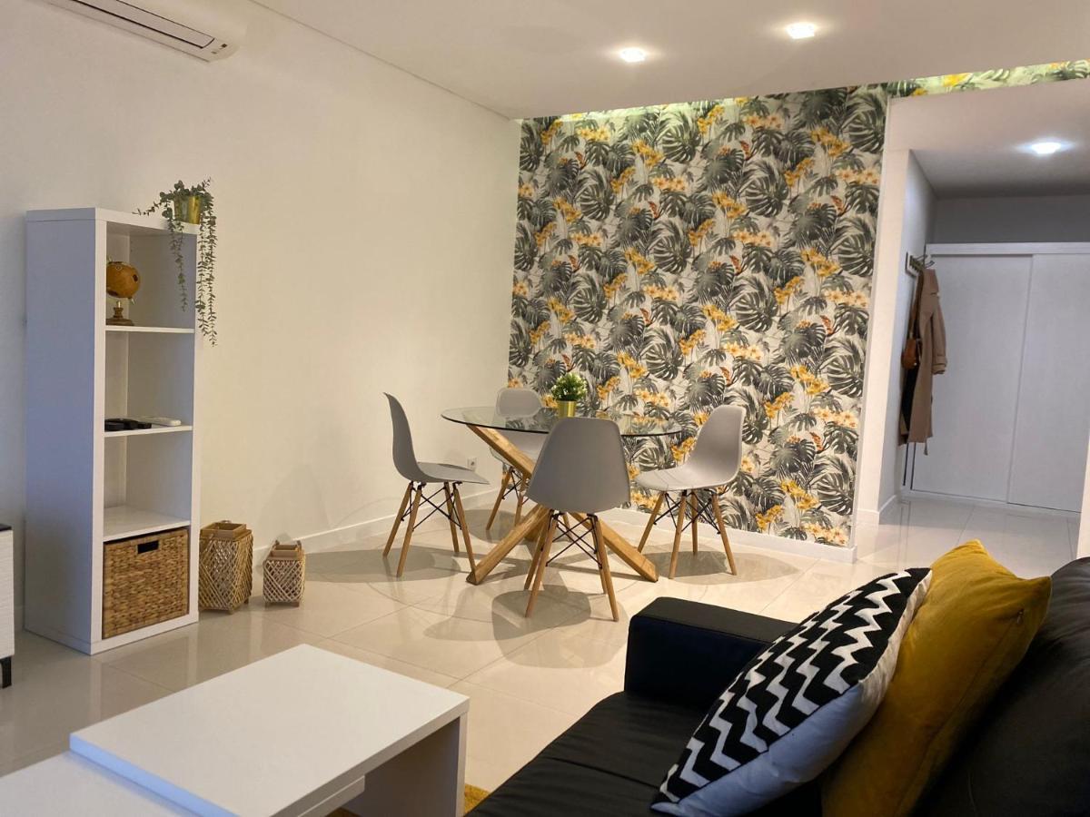 Garden Hill Apartment อัลบูเฟรา ภายนอก รูปภาพ